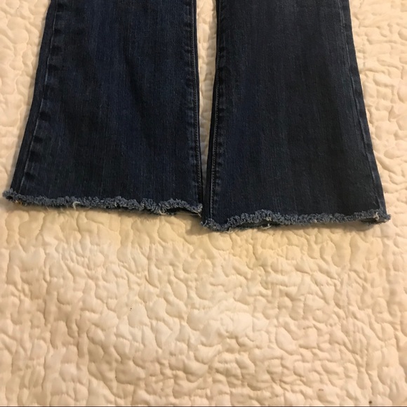 Vertigo Paris Raw Hem Embellished Denim Jeans - Picture 3 of 8